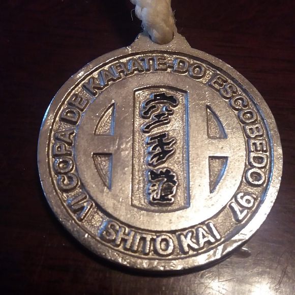 Meet your Posher, Gonzalez - Picture 1 of 1